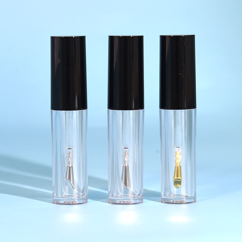 廠家批發(fā)圓形PET材質5ml唇釉管帶小馬蹄型鋅合金金屬刷頭唇彩管